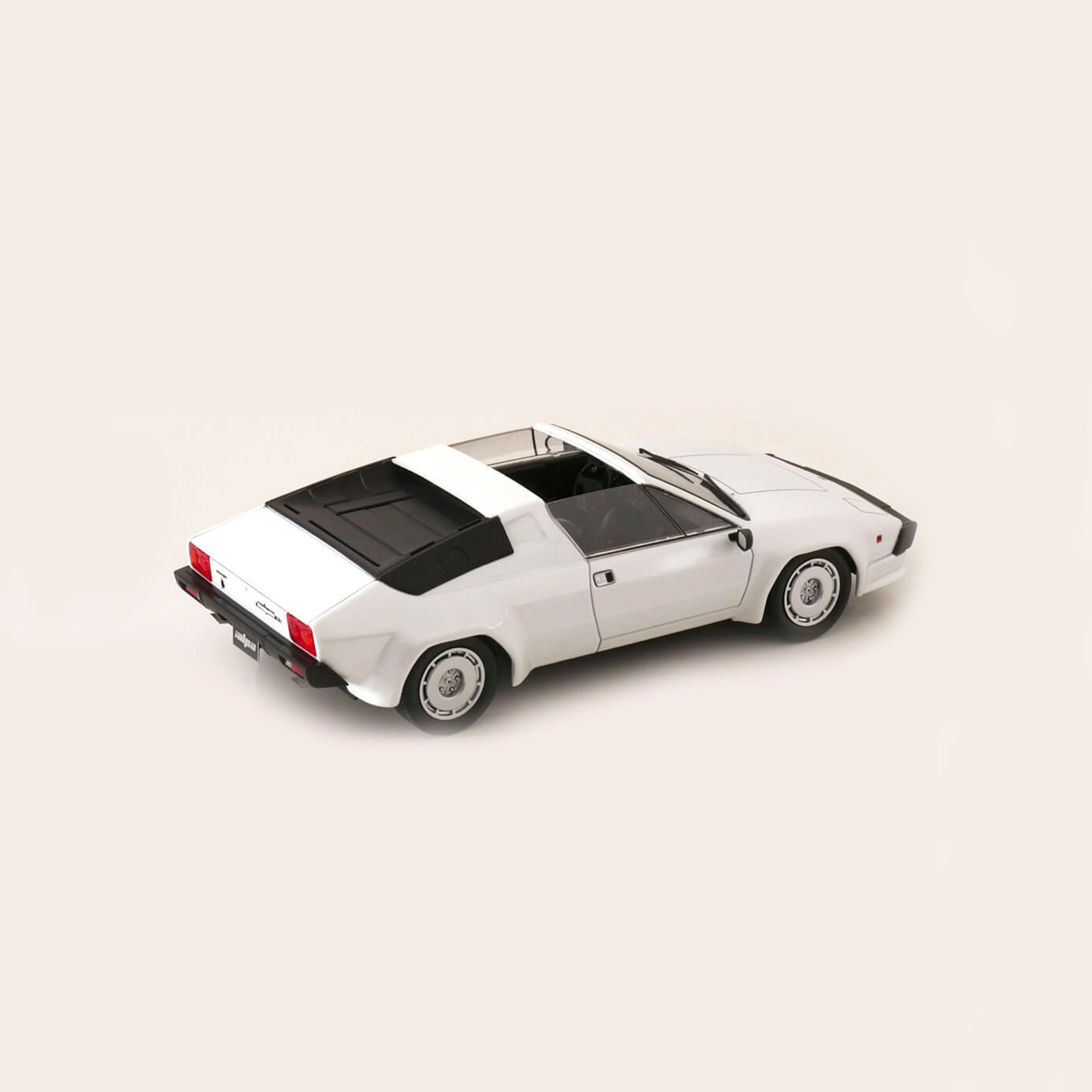 Lamborghini Jalpa 3500 1982 White Metallic 1:18