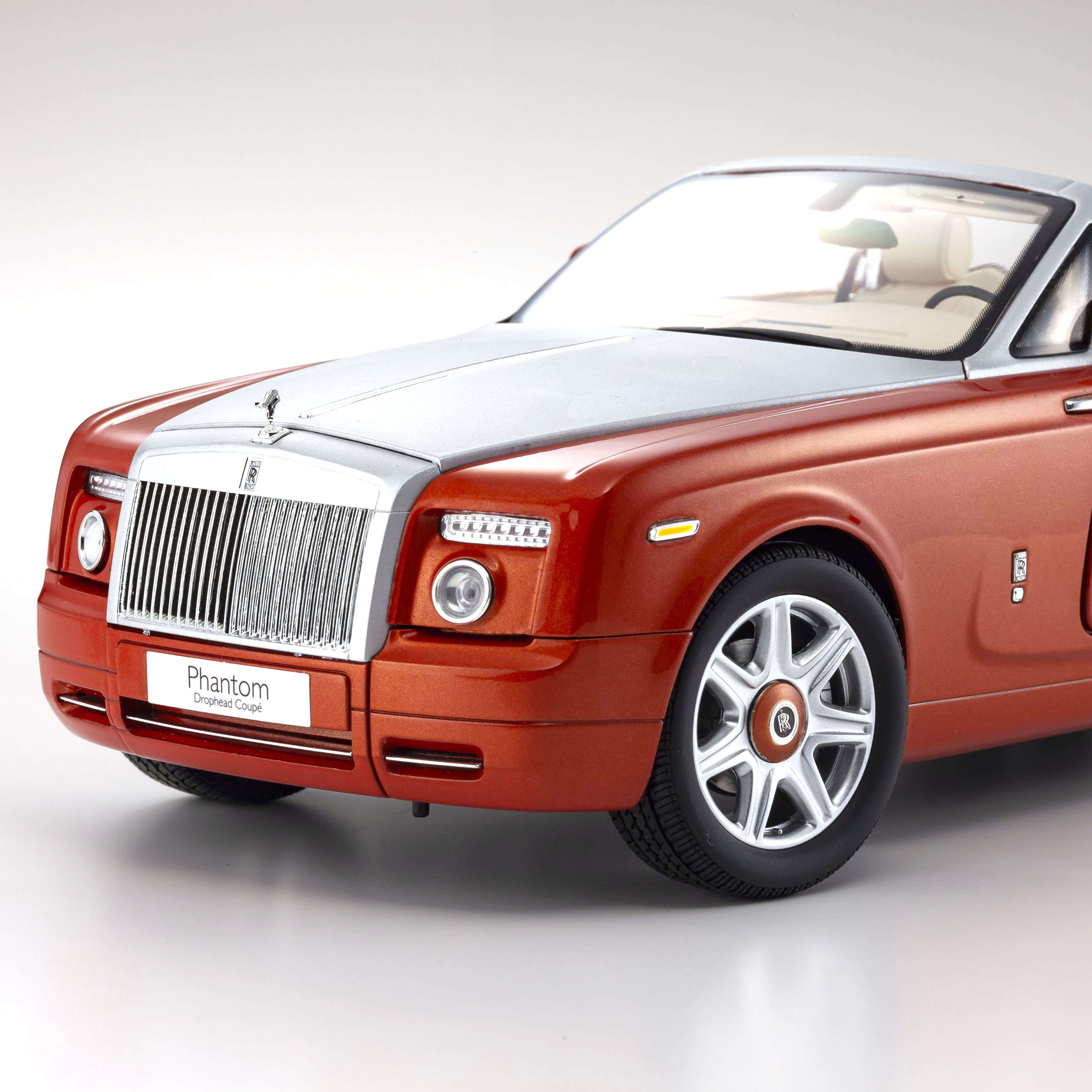 Rolls-Royce Phantom Drophead Coupé Orange 1/18