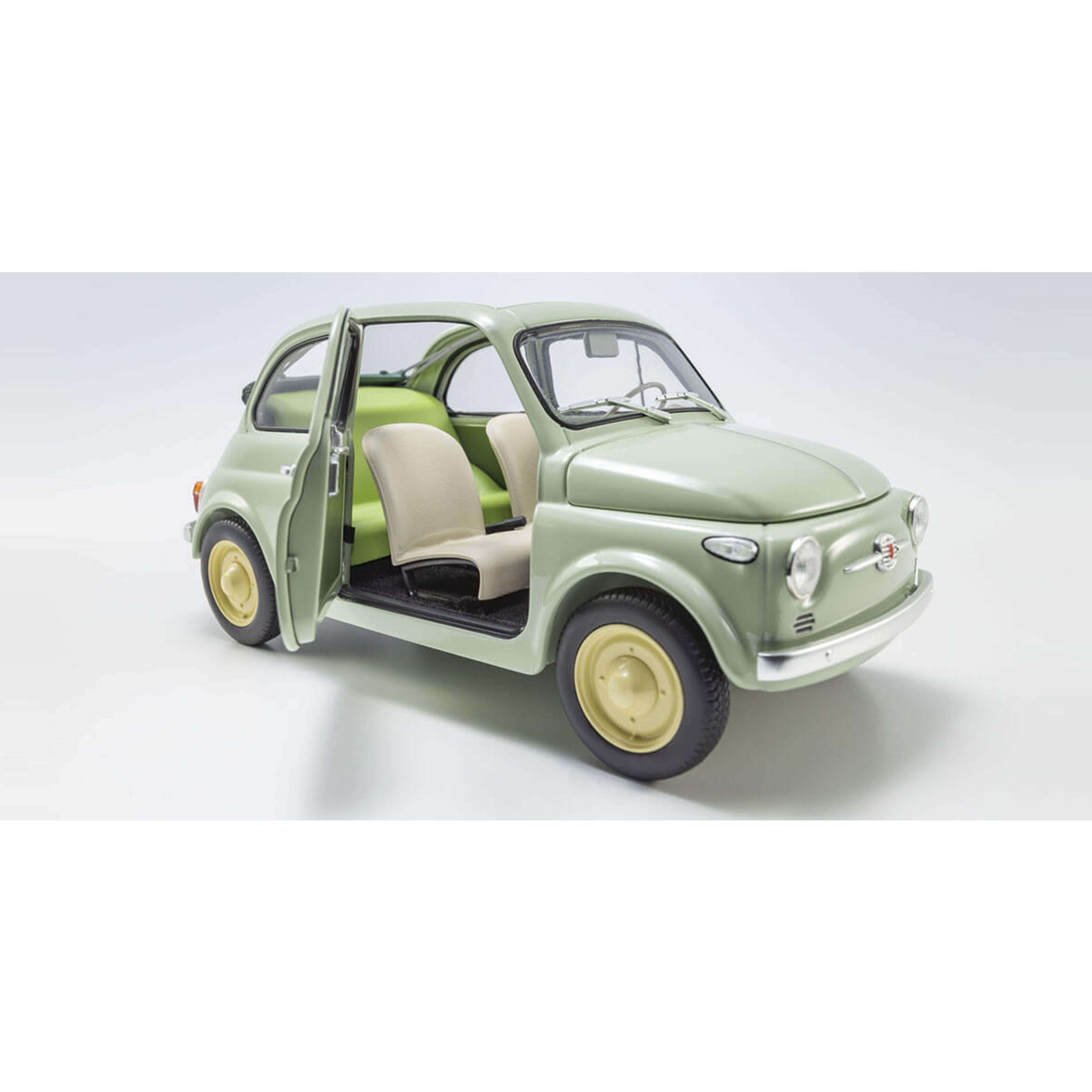 Fiat Nuova 500 Grün Klar 1:18