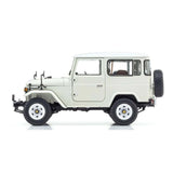 Toyota Land Cruiser 40 Van White 1:18