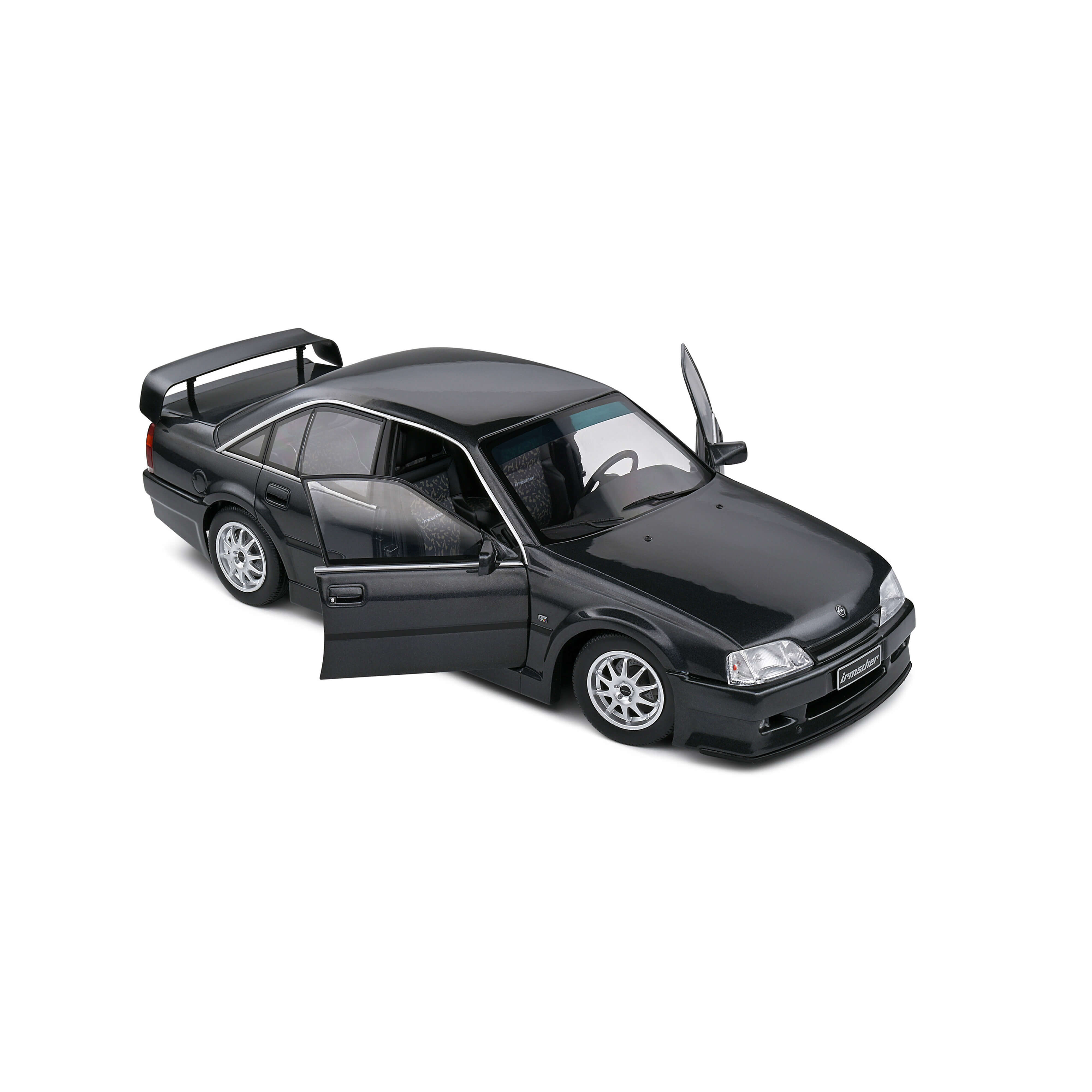 Opel Omega 500 Schwarz 1990 1:18