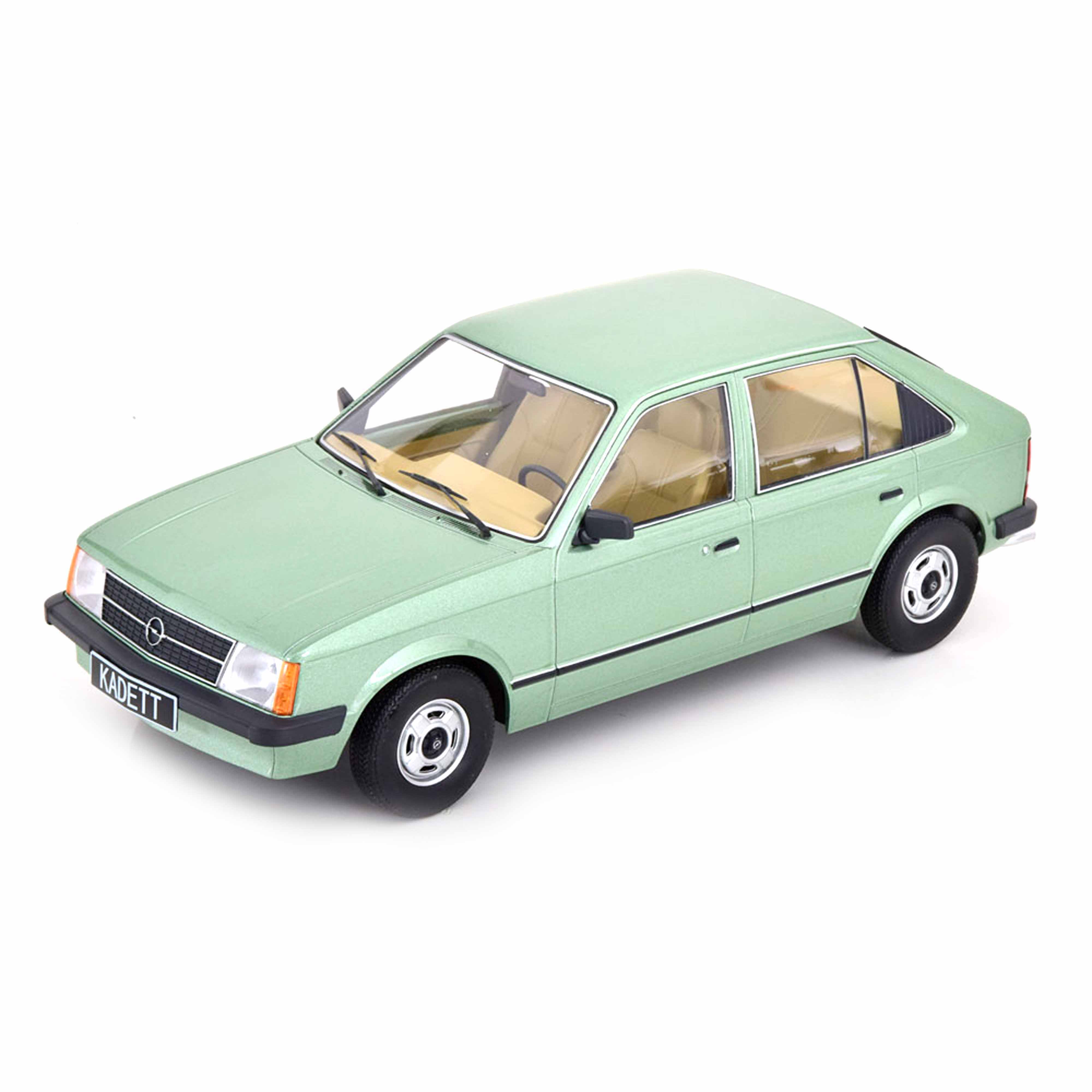 Moto GP 1 18 Modèle Réduit Opel Kadett D 5 Portes 1984 Rouge 1:18 Triple9 - Neuf Avec Boîte Altaya 1 18 Moto GP 1 18 Modèle Réduit Opel Kadett D 5 Portes 1984 Rouge 1:18 Triple9 - Neuf Avec Boîte Altaya 1 18