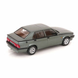 Alfa Romeo 75 1991 Gris métallisé 1/18